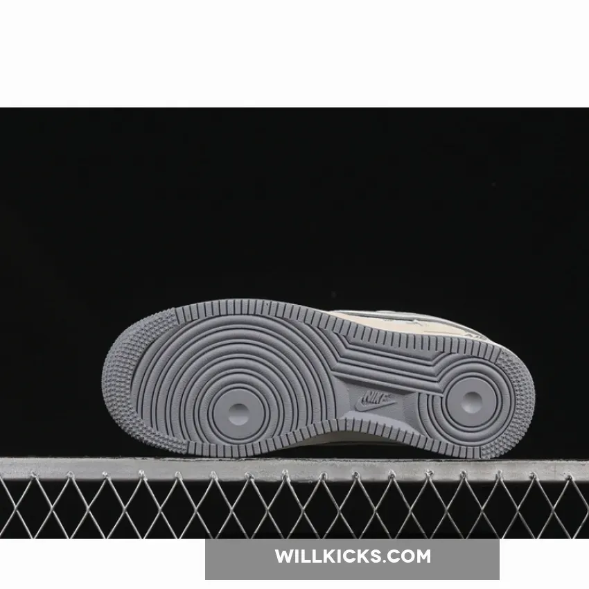 AIR FORCE 1 07 LOW SUPREME WHITE/GREY AIR FORCE 1 07 LOW SUPREME WHITE/GREY