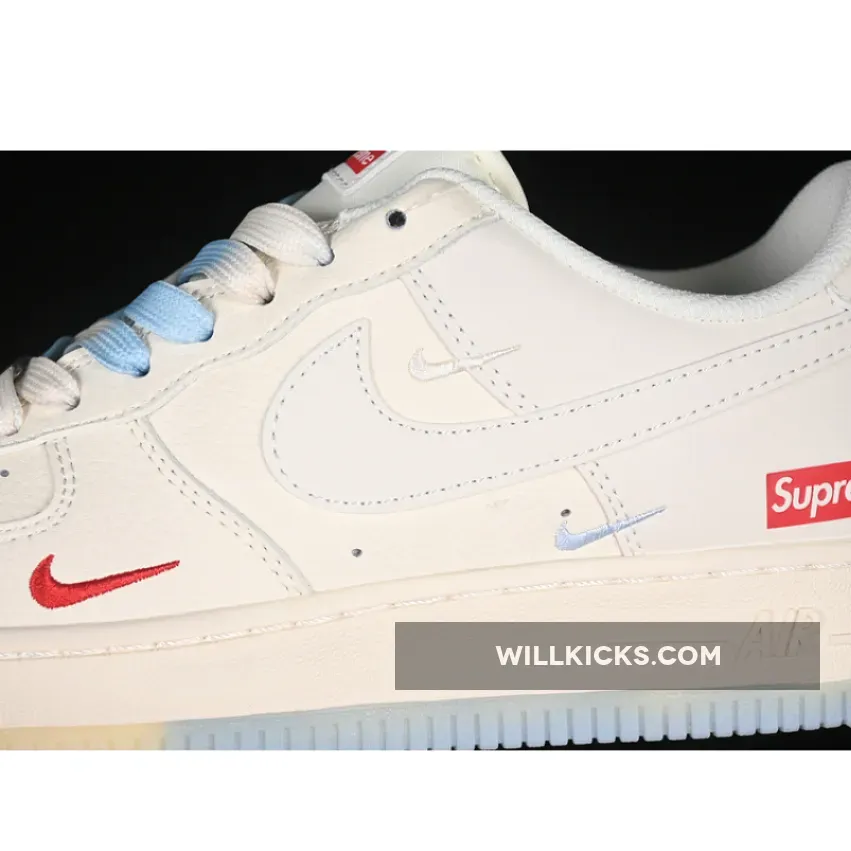 AIR FORCE 1 07 LOW SUPREME WHITE/BLUE AIR FORCE 1 07 LOW SUPREME WHITE/BLUE