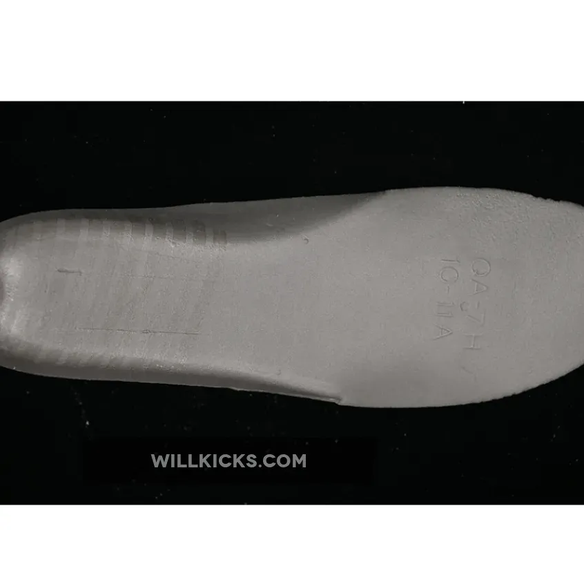 AIR FORCE 1 07 LOW SUPREME BEIGE/GREY AIR FORCE 1 07 LOW SUPREME BEIGE/GREY