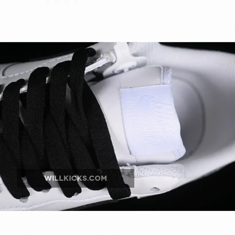 AIR FORCE 1 07 LOW WHITE/BLACK AIR FORCE 1 07 LOW WHITE/BLACK