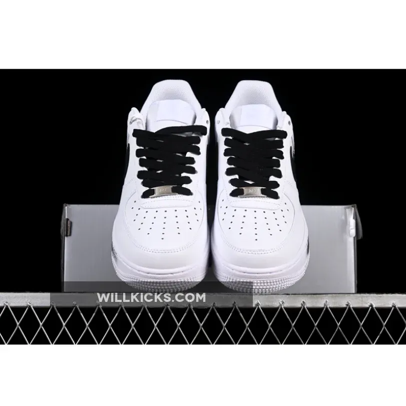 AIR FORCE 1 07 LOW WHITE/BLACK AIR FORCE 1 07 LOW WHITE/BLACK