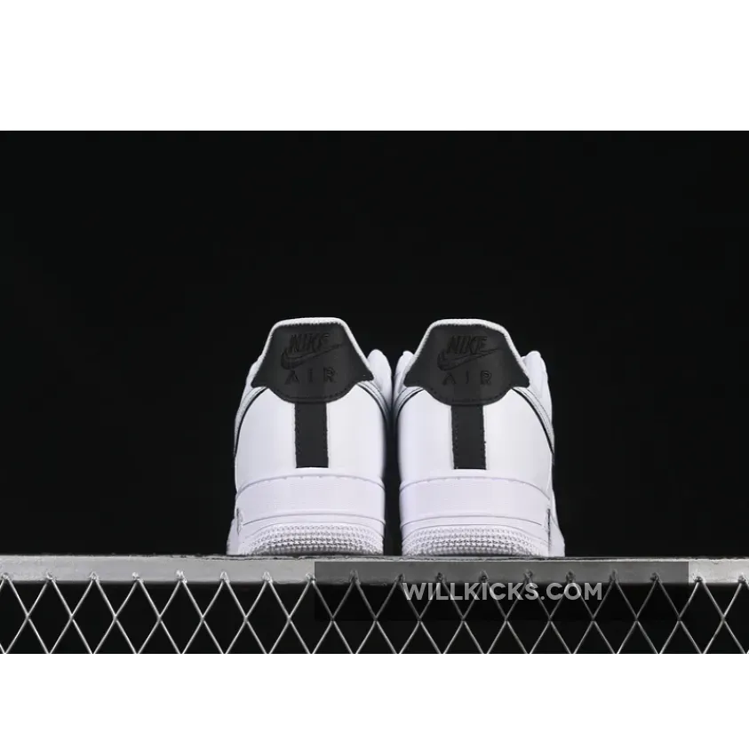 AIR FORCE 1 07 LOW WHITE/BLACK AIR FORCE 1 07 LOW WHITE/BLACK