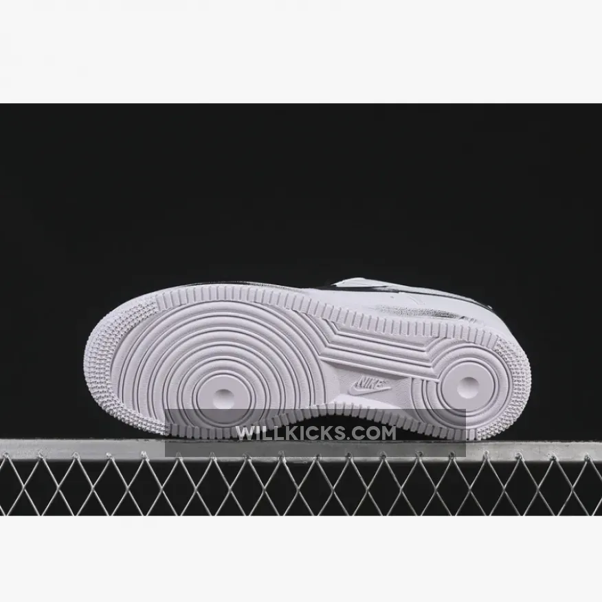 AIR FORCE 1 07 LOW WHITE/BLACK AIR FORCE 1 07 LOW WHITE/BLACK