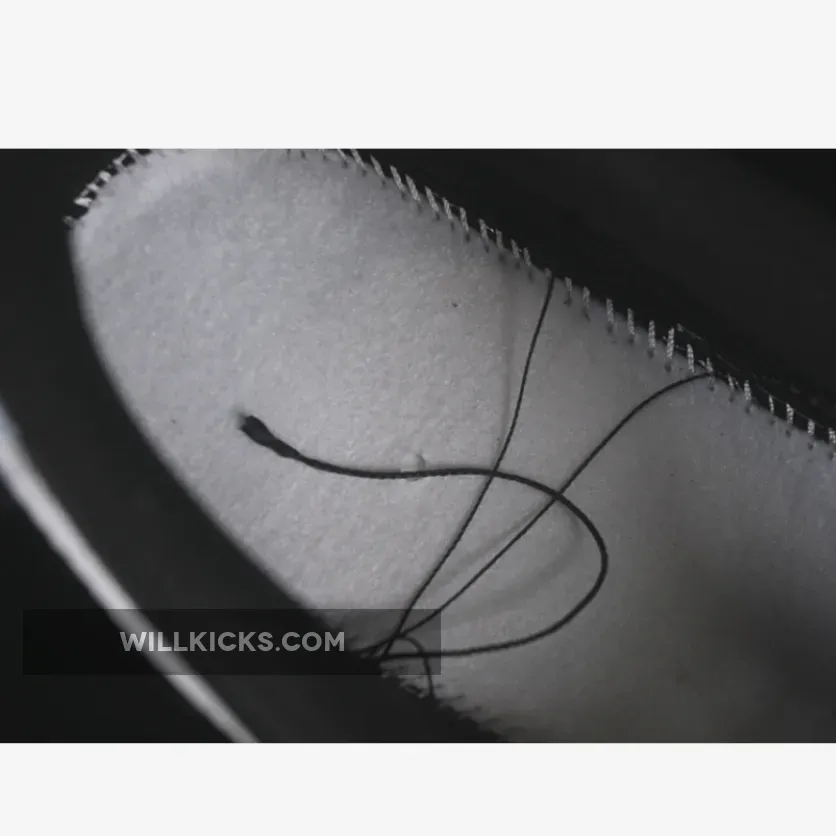 AIR FORCE 1 07 LOW WHITE/BLACK AIR FORCE 1 07 LOW WHITE/BLACK