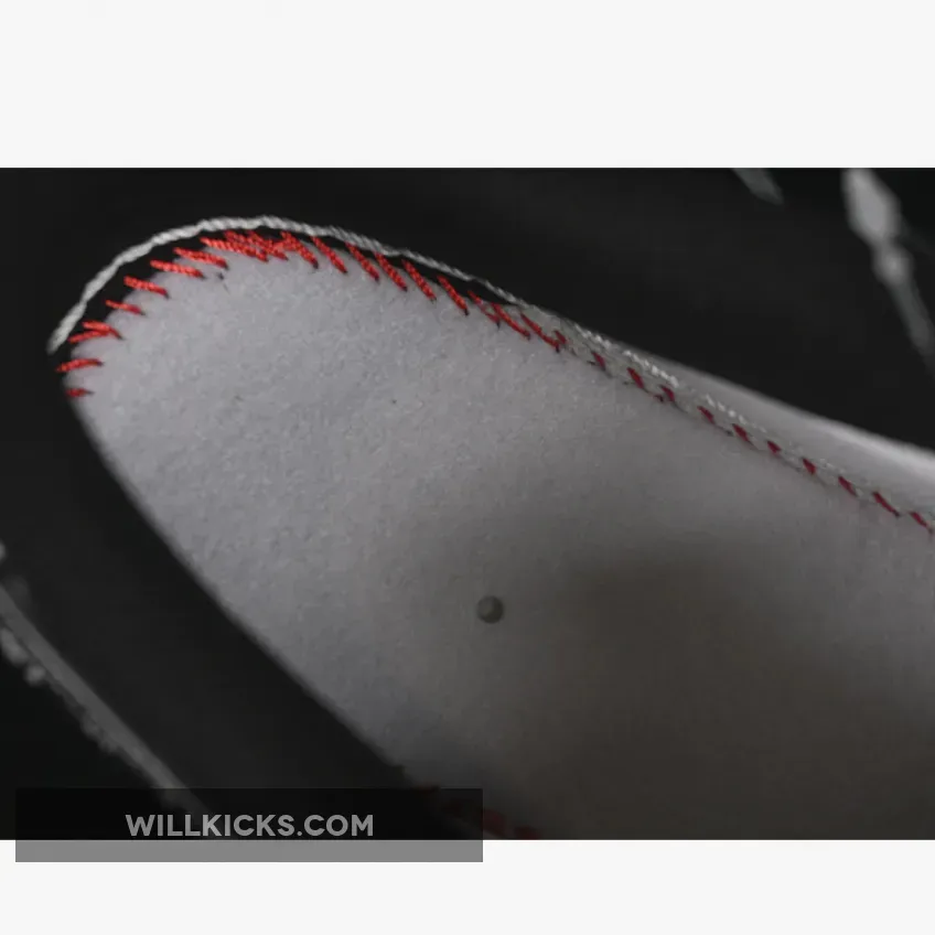 AIR FORCE 1 07 LOW WHITE/BLACK AIR FORCE 1 07 LOW WHITE/BLACK