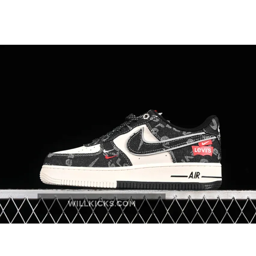 AIR FORCE 1 07 LOW WHITE/BLACK AIR FORCE 1 07 LOW WHITE/BLACK