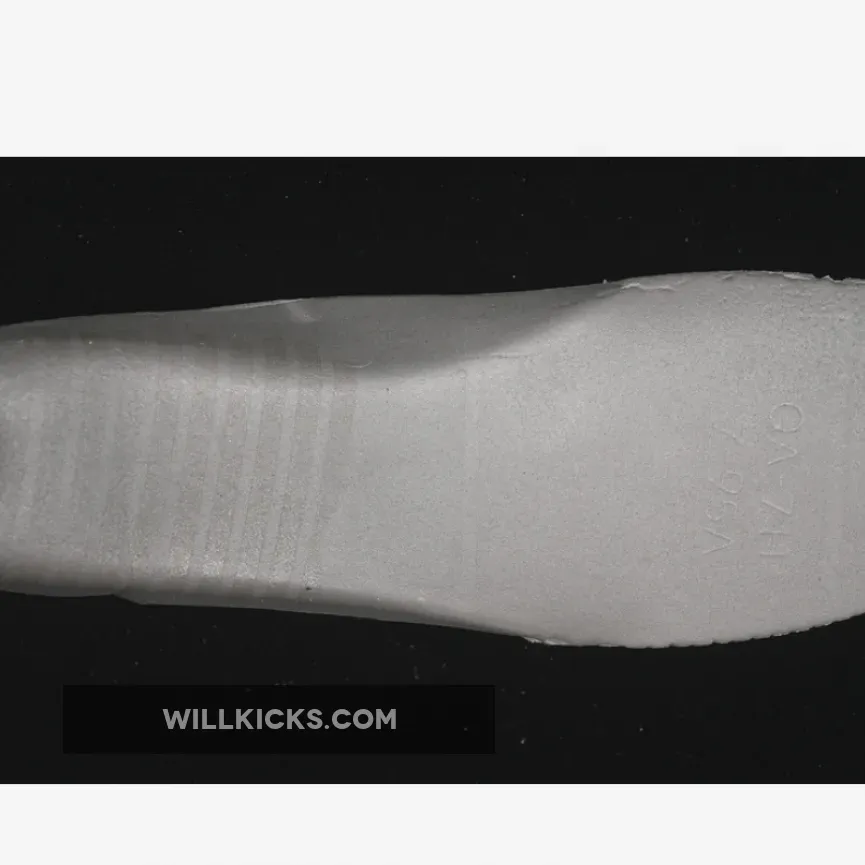 AIR FORCE 1 07 LOW WHITE/BLACK AIR FORCE 1 07 LOW WHITE/BLACK