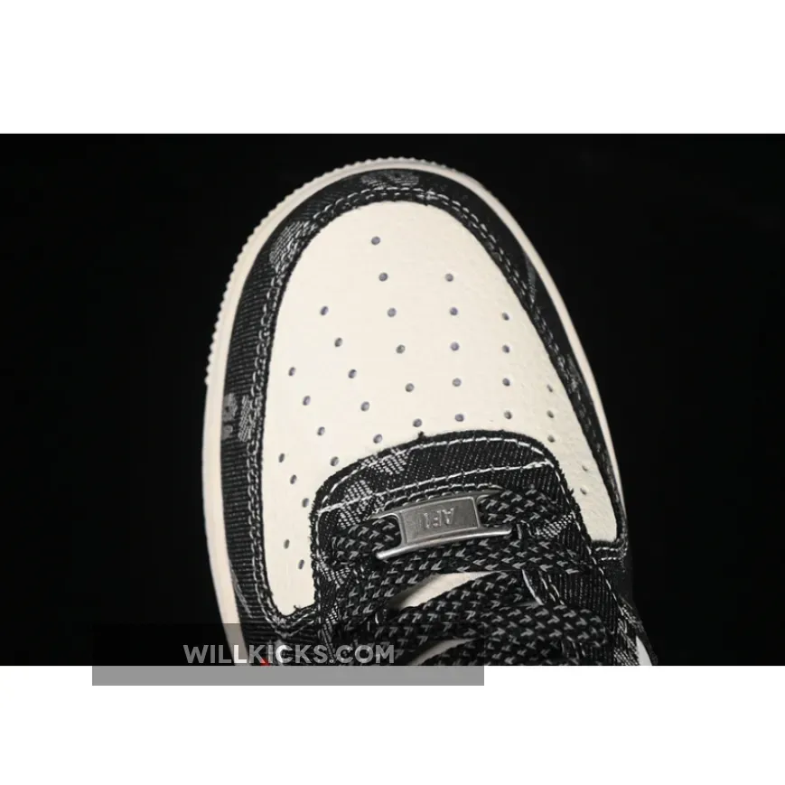 AIR FORCE 1 07 LOW WHITE/BLACK AIR FORCE 1 07 LOW WHITE/BLACK