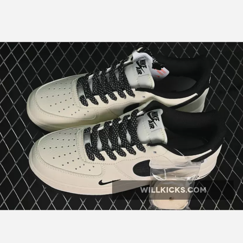AIR FORCE 1 07 LOW WHITE/BLACK AIR FORCE 1 07 LOW WHITE/BLACK