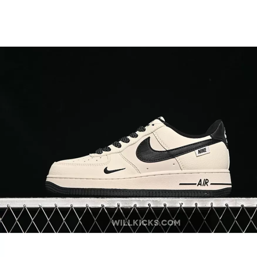 AIR FORCE 1 07 LOW WHITE/BLACK AIR FORCE 1 07 LOW WHITE/BLACK