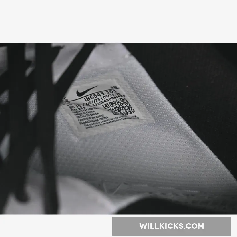 AIR FORCE 1 07 LOW WHITE/BLACK/GOLD AIR FORCE 1 07 LOW WHITE/BLACK/GOLD