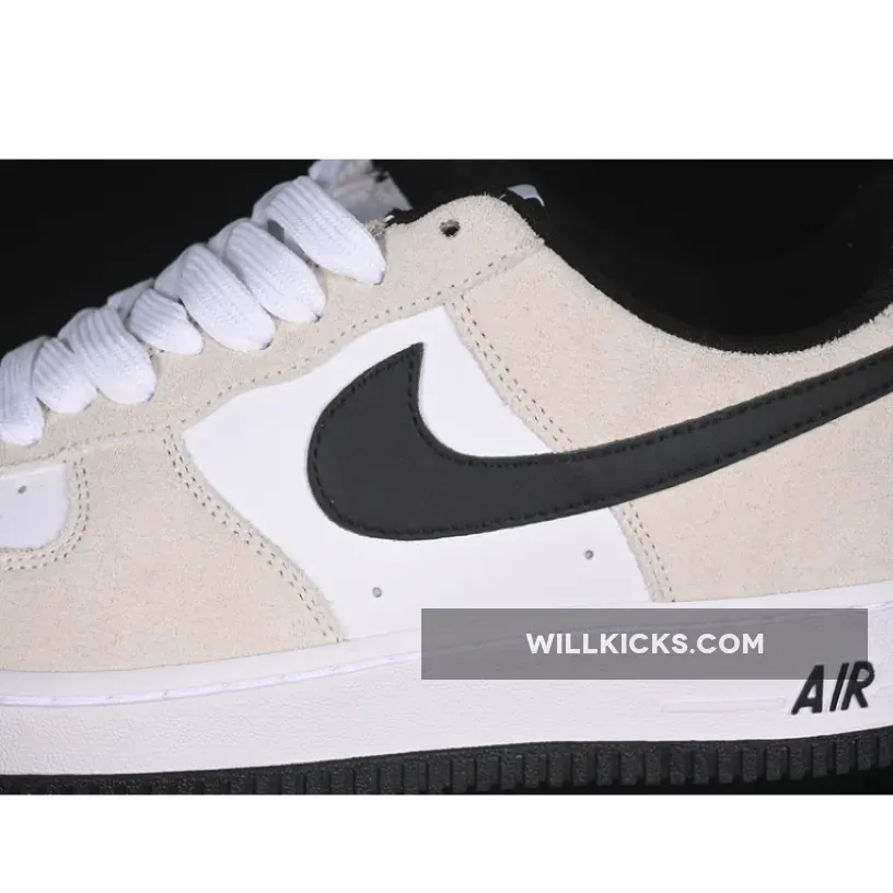 AIR FORCE 1 07 LOW WHITE/BLACK/GREY AIR FORCE 1 07 LOW WHITE/BLACK/GREY