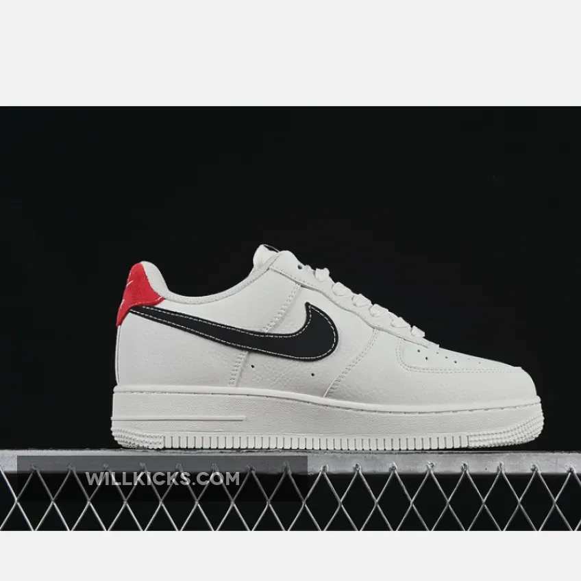 AIR FORCE 1 07 LOW WHITE/BLACK/RED
