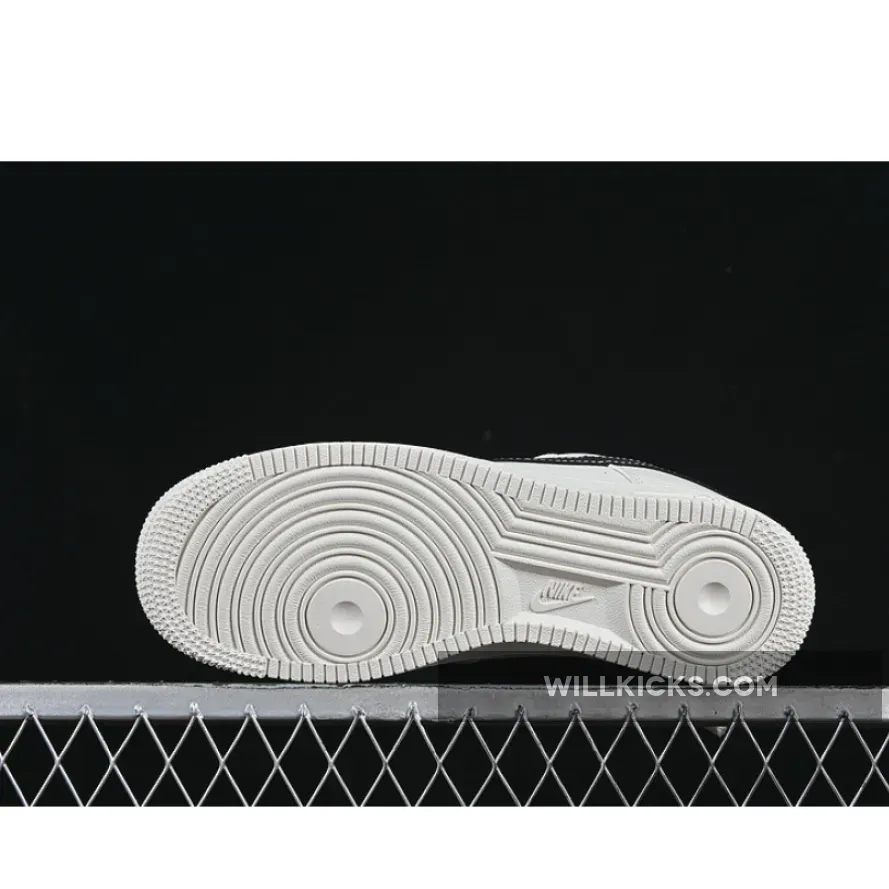 AIR FORCE 1 07 LOW WHITE/BLACK/RED AIR FORCE 1 07 LOW WHITE/BLACK/RED