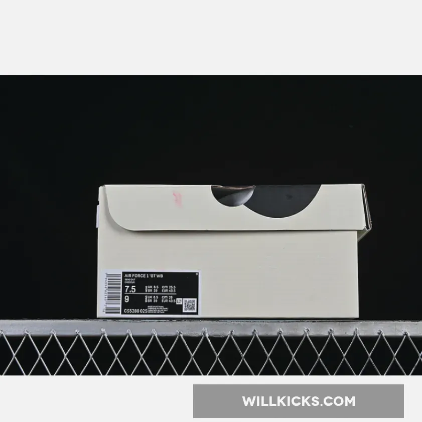 AIR FORCE 1 07 LOW WHITE/BLACK/RED AIR FORCE 1 07 LOW WHITE/BLACK/RED