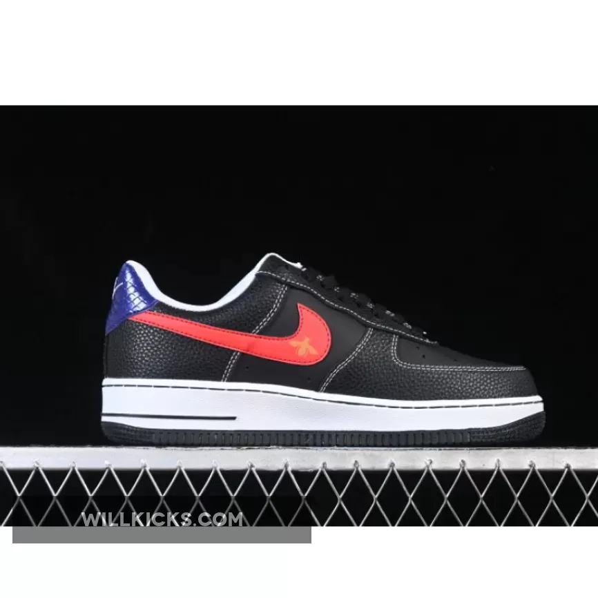 AIR FORCE 1 07 LOW WHITE/BLACK/RED/BLUE