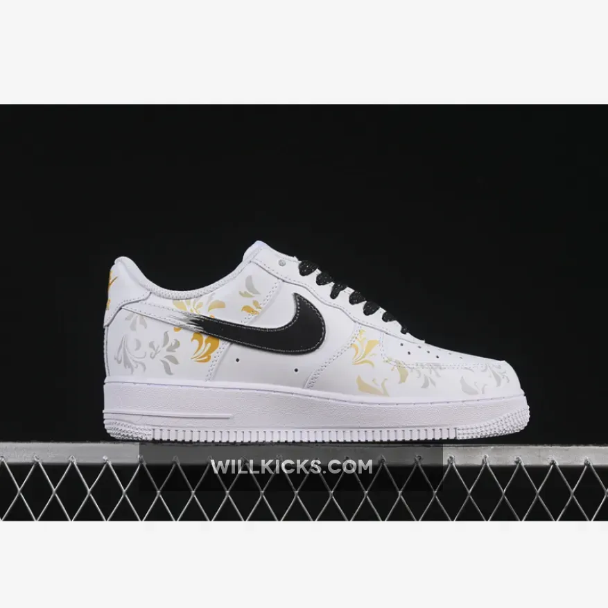 AIR FORCE 1 07 LOW WHITE/BLACK/YELLOW