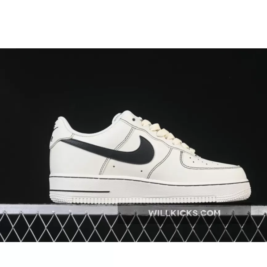 AIR FORCE 1 07 LOW WHITE/BLACK/YELLOW