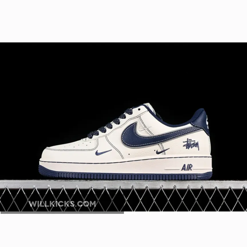 AIR FORCE 1 07 LOW WHITE/BLUE