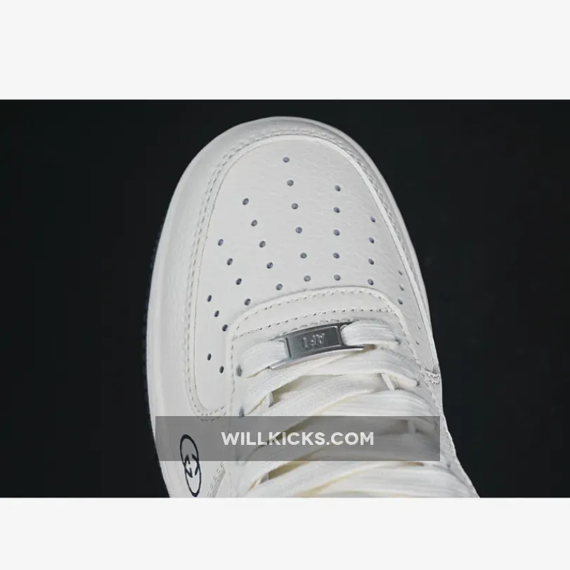 AIR FORCE 1 07 LOW WHITE/BLUE