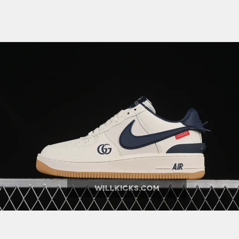 AIR FORCE 1 07 LOW WHITE/BLUE AIR FORCE 1 07 LOW WHITE/BLUE