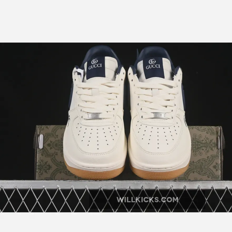 AIR FORCE 1 07 LOW WHITE/BLUE AIR FORCE 1 07 LOW WHITE/BLUE