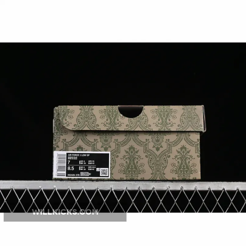 AIR FORCE 1 07 LOW WHITE/BLUE AIR FORCE 1 07 LOW WHITE/BLUE