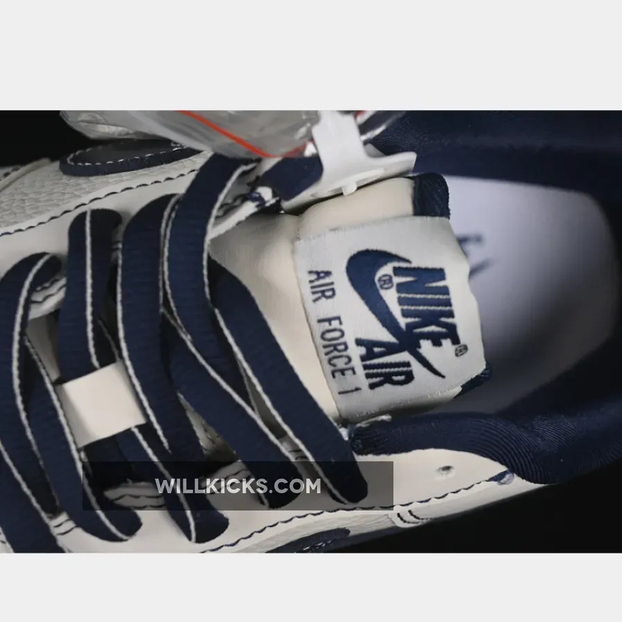 AIR FORCE 1 07 LOW WHITE/BLUE AIR FORCE 1 07 LOW WHITE/BLUE