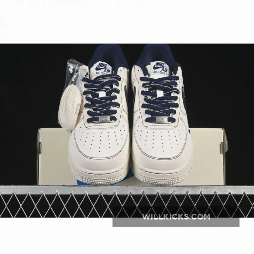 AIR FORCE 1 07 LOW WHITE/BLUE AIR FORCE 1 07 LOW WHITE/BLUE