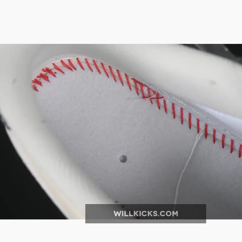 AIR FORCE 1 07 LOW WHITE/BLUE AIR FORCE 1 07 LOW WHITE/BLUE