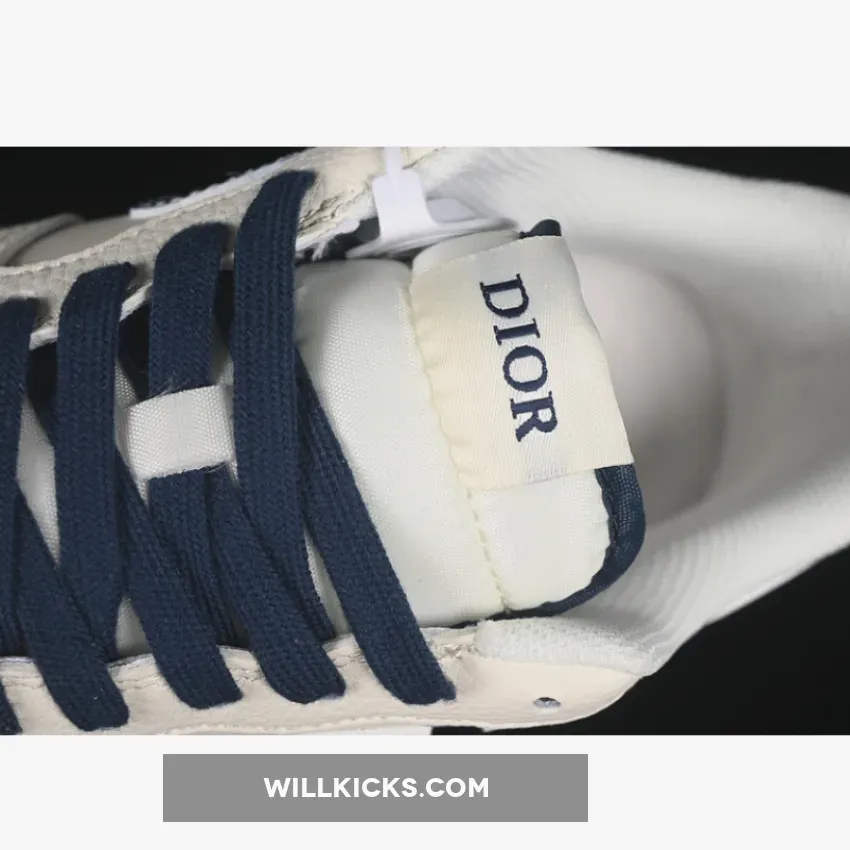 AIR FORCE 1 07 LOW WHITE/BLUE AIR FORCE 1 07 LOW WHITE/BLUE