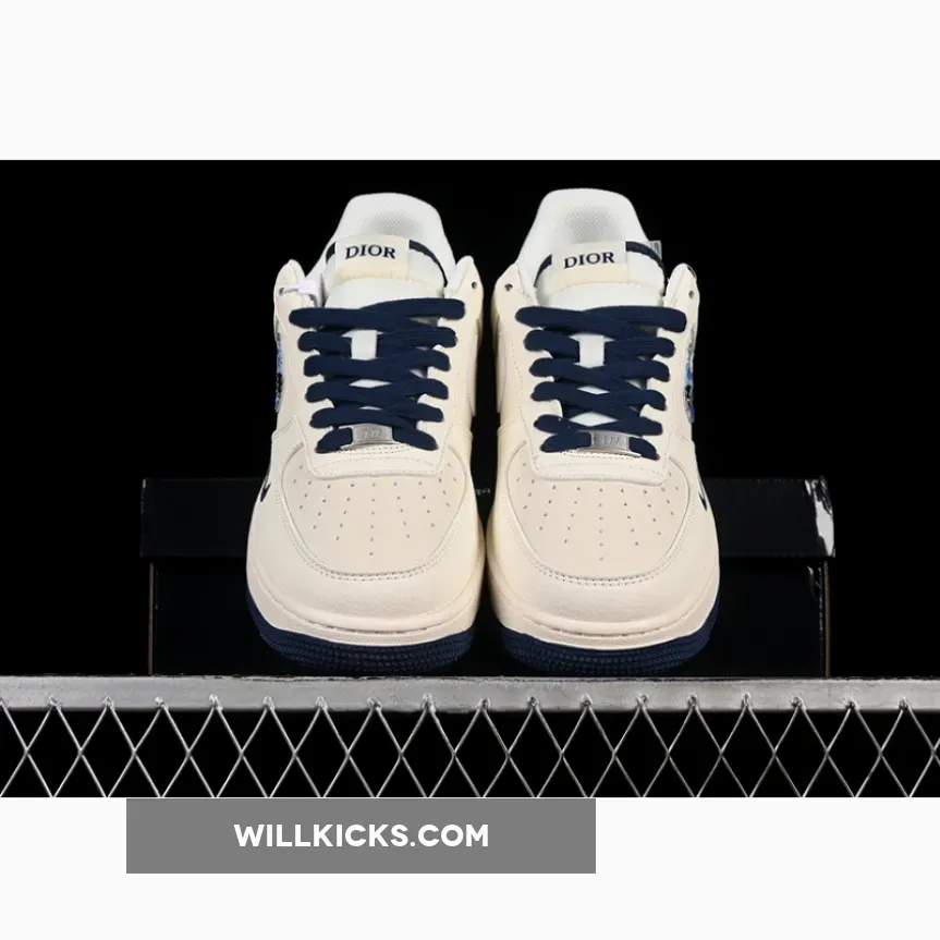 AIR FORCE 1 07 LOW WHITE/BLUE AIR FORCE 1 07 LOW WHITE/BLUE