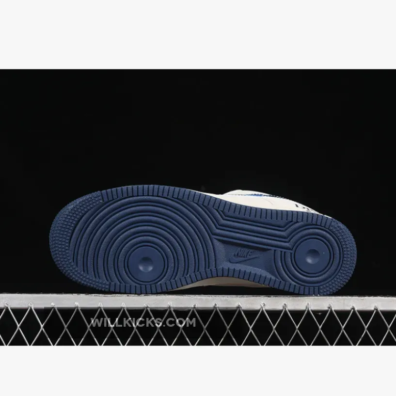 AIR FORCE 1 07 LOW WHITE/BLUE AIR FORCE 1 07 LOW WHITE/BLUE