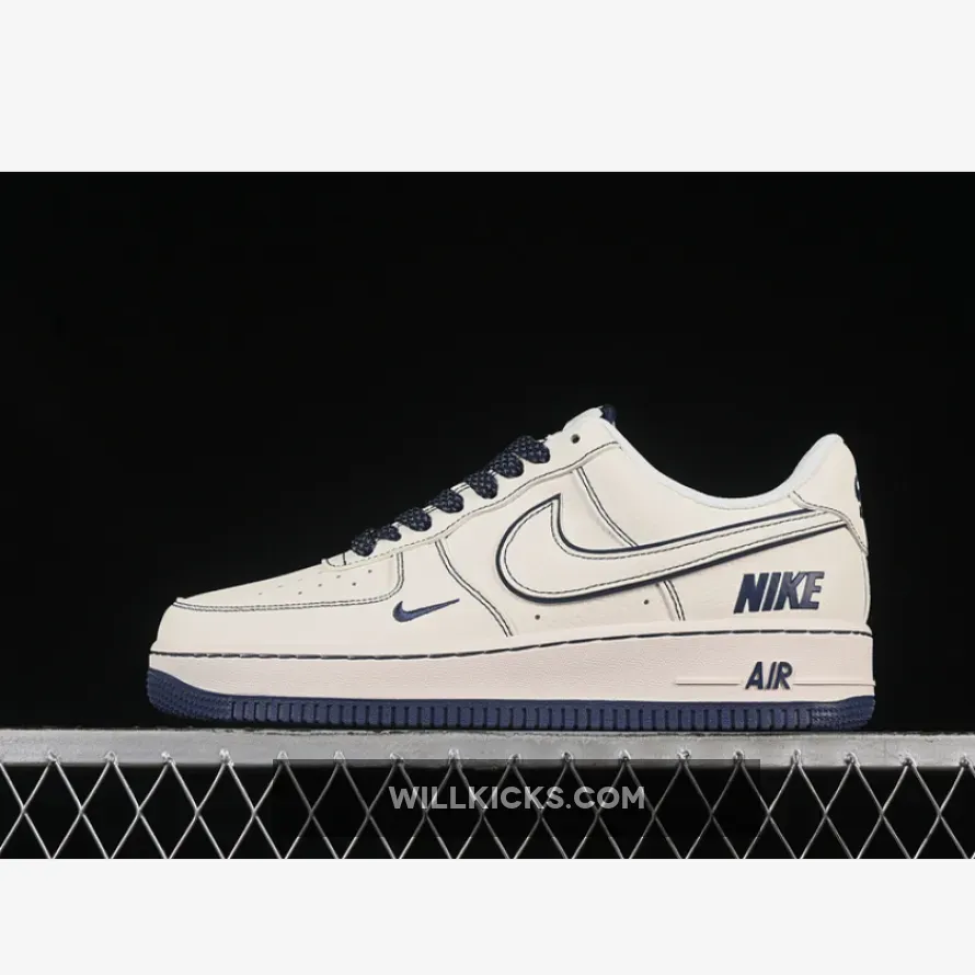 AIR FORCE 1 07 LOW WHITE/BLUE AIR FORCE 1 07 LOW WHITE/BLUE