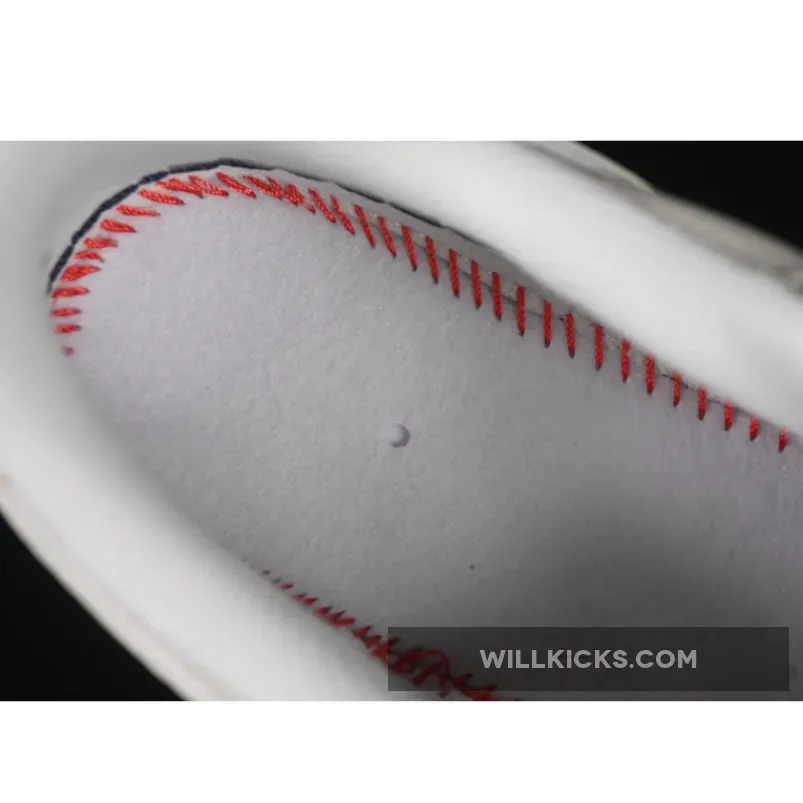 AIR FORCE 1 07 LOW WHITE/BLUE AIR FORCE 1 07 LOW WHITE/BLUE