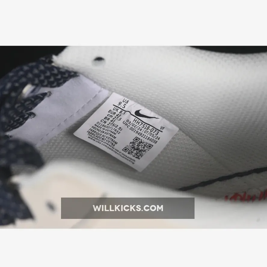 AIR FORCE 1 07 LOW WHITE/BLUE AIR FORCE 1 07 LOW WHITE/BLUE