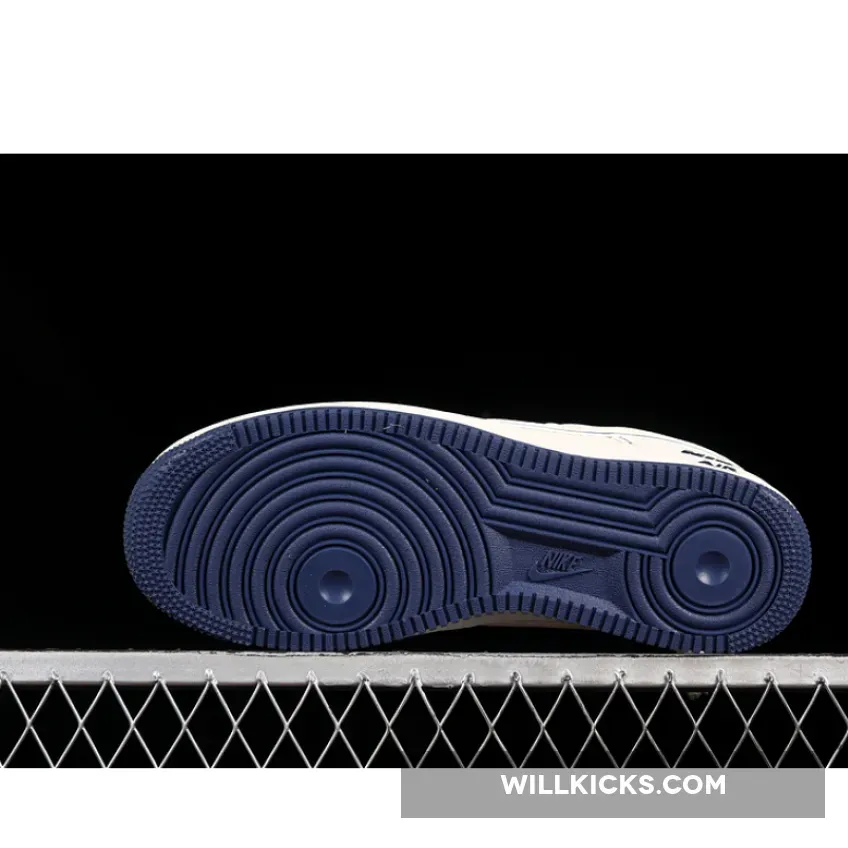 AIR FORCE 1 07 LOW WHITE/BLUE AIR FORCE 1 07 LOW WHITE/BLUE