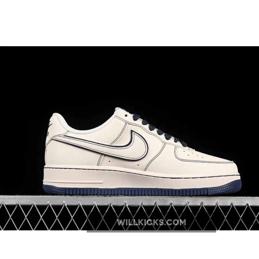 AIR FORCE 1 07 LOW WHITE/BLUE AIR FORCE 1 07 LOW WHITE/BLUE