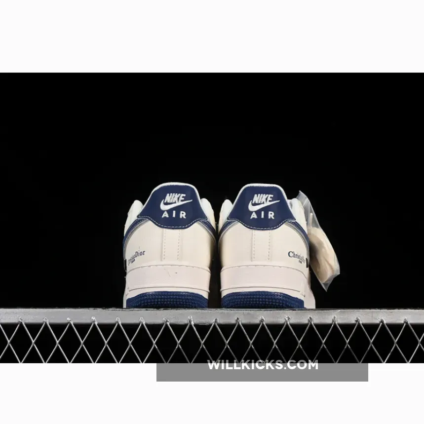 AIR FORCE 1 07 LOW WHITE/BLUE AIR FORCE 1 07 LOW WHITE/BLUE