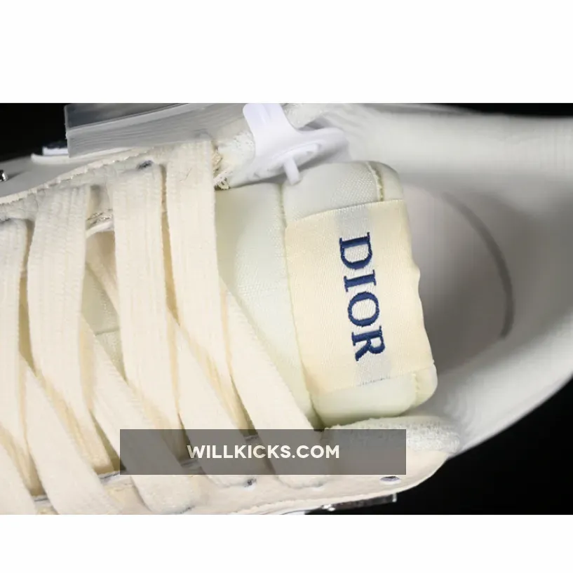 AIR FORCE 1 07 LOW WHITE/BLUE AIR FORCE 1 07 LOW WHITE/BLUE