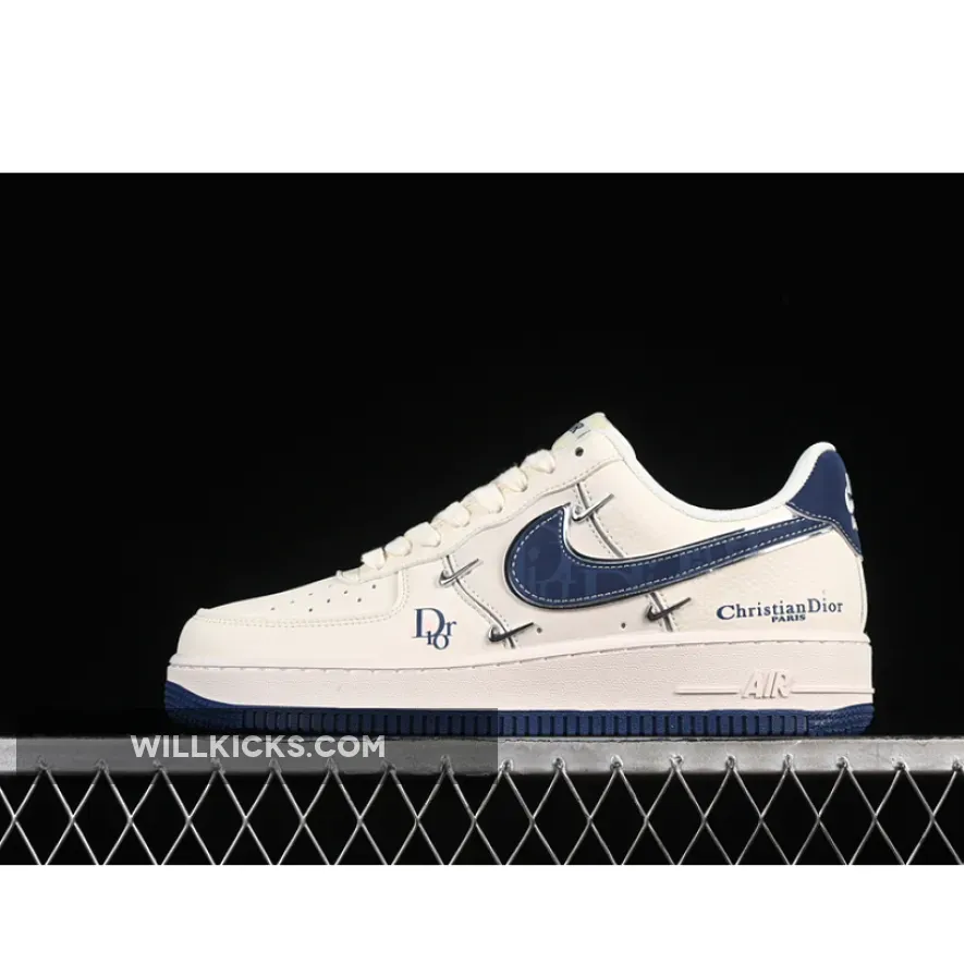 AIR FORCE 1 07 LOW WHITE/BLUE AIR FORCE 1 07 LOW WHITE/BLUE