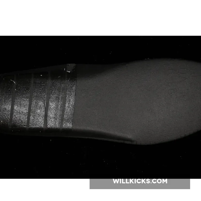 AIR FORCE 1 07 LOW WHITE/BLUE AIR FORCE 1 07 LOW WHITE/BLUE