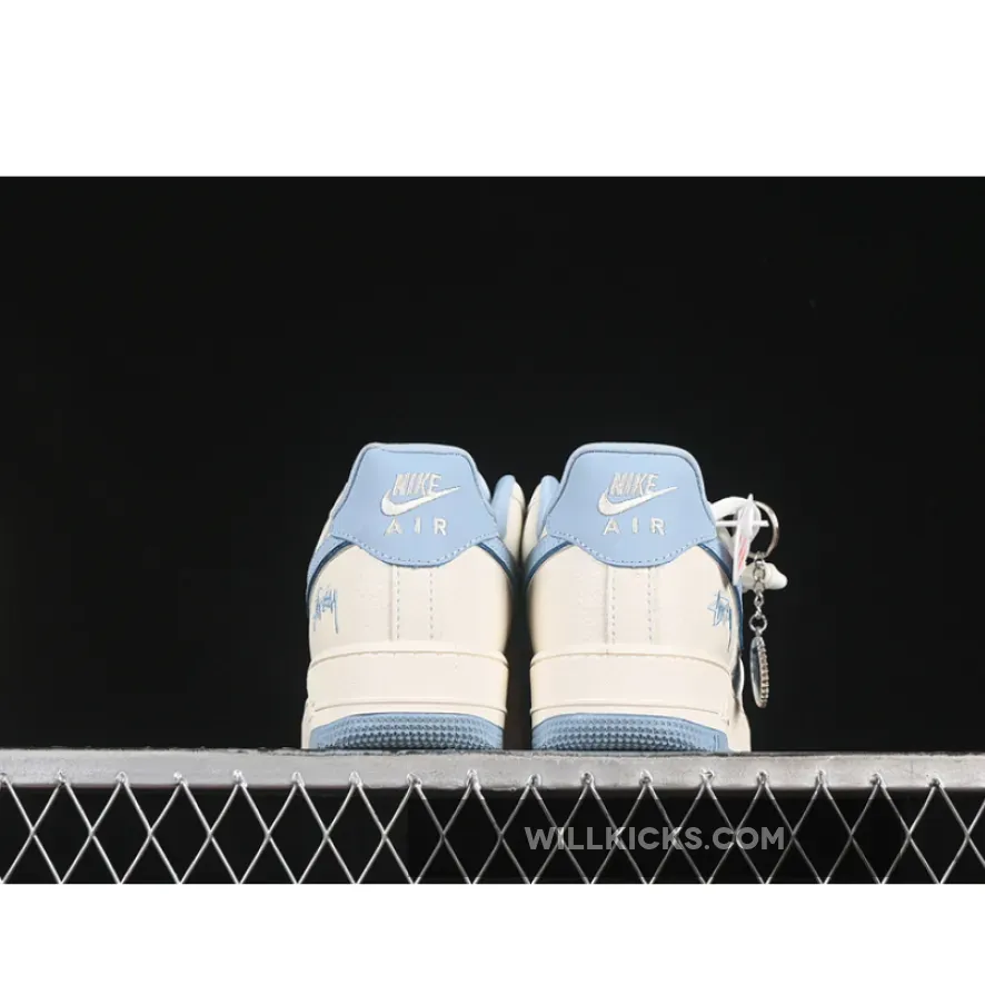 AIR FORCE 1 07 LOW WHITE/BLUE AIR FORCE 1 07 LOW WHITE/BLUE