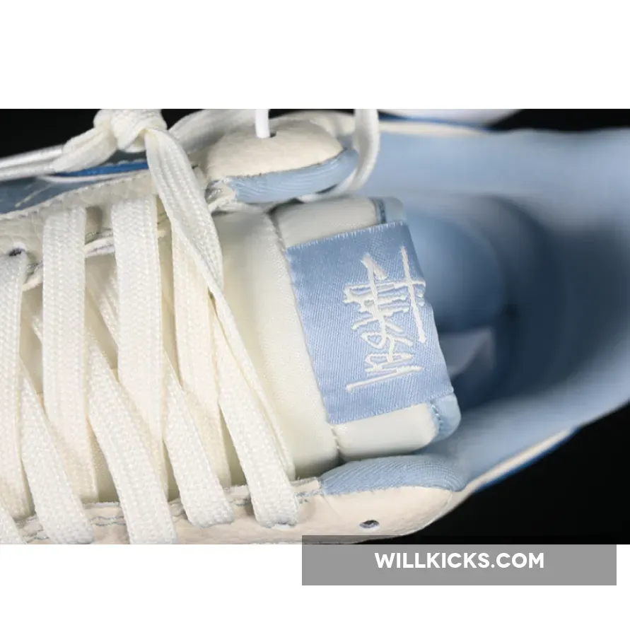 AIR FORCE 1 07 LOW WHITE/BLUE AIR FORCE 1 07 LOW WHITE/BLUE