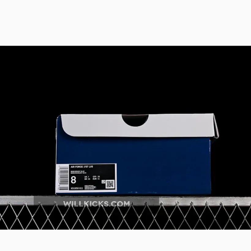 AIR FORCE 1 07 LOW WHITE/BLUE AIR FORCE 1 07 LOW WHITE/BLUE