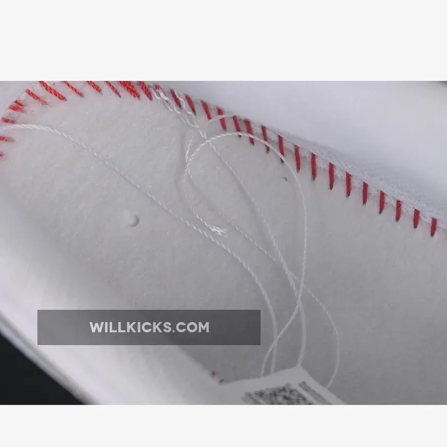 AIR FORCE 1 07 LOW WHITE/BLUE AIR FORCE 1 07 LOW WHITE/BLUE