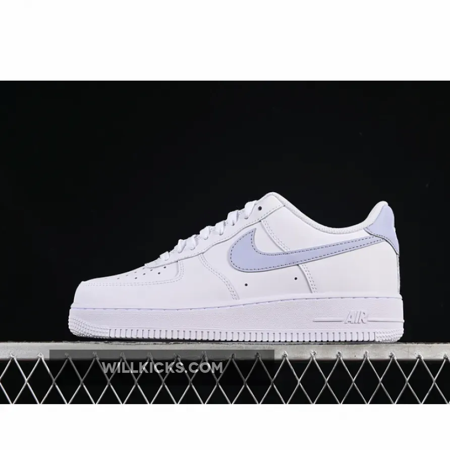 AIR FORCE 1 07 LOW WHITE/BLUE AIR FORCE 1 07 LOW WHITE/BLUE