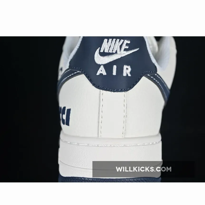 AIR FORCE 1 07 LOW WHITE/BLUE AIR FORCE 1 07 LOW WHITE/BLUE