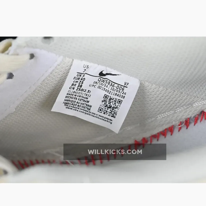 AIR FORCE 1 07 LOW WHITE/BLUE AIR FORCE 1 07 LOW WHITE/BLUE