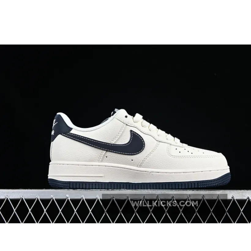 AIR FORCE 1 07 LOW WHITE/BLUE AIR FORCE 1 07 LOW WHITE/BLUE